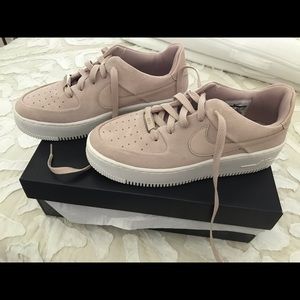 Nike Air Force 1